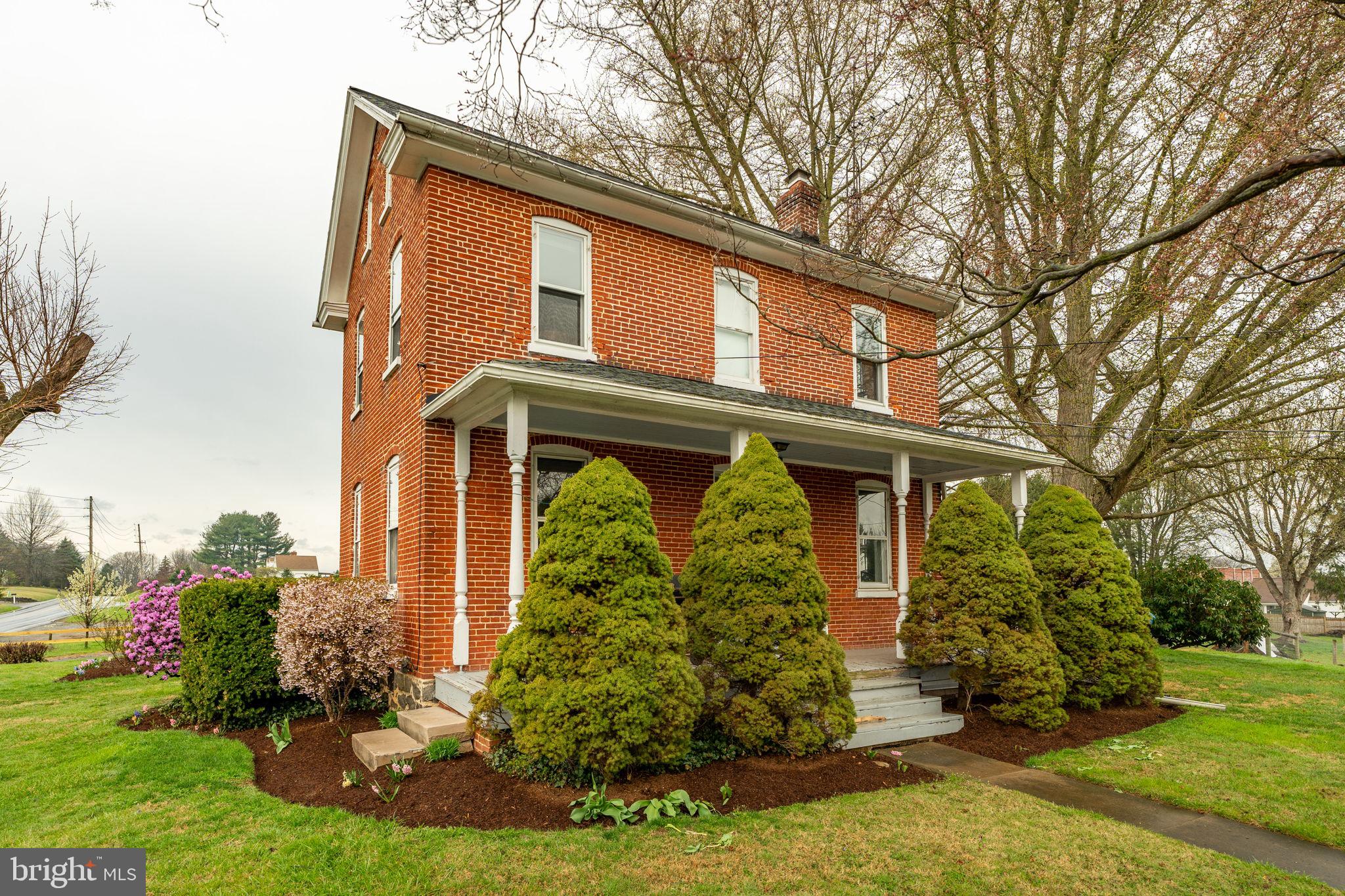 858 MILLWOOD ROAD