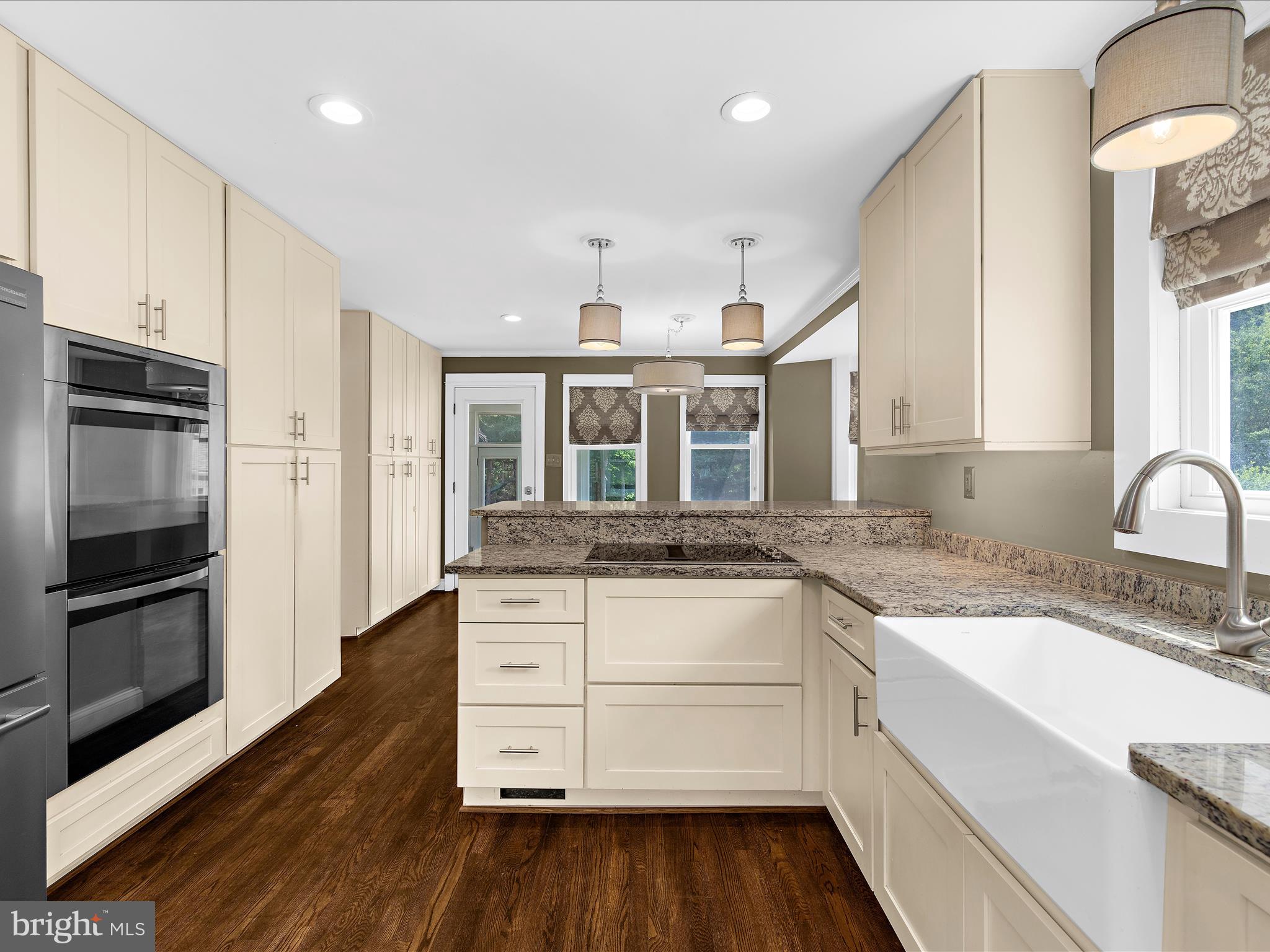 REGULARS - Residential