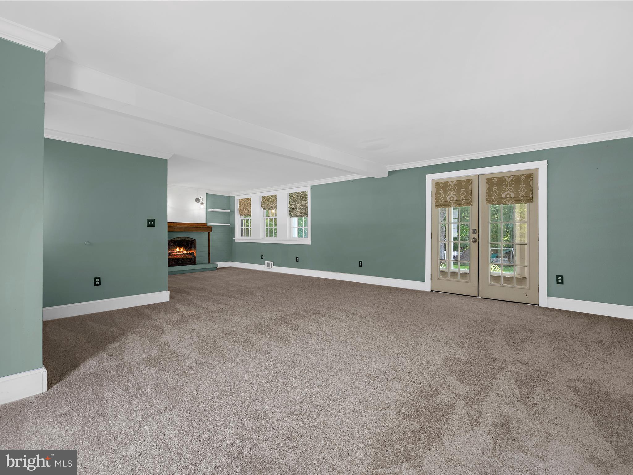 REGULARS - Residential