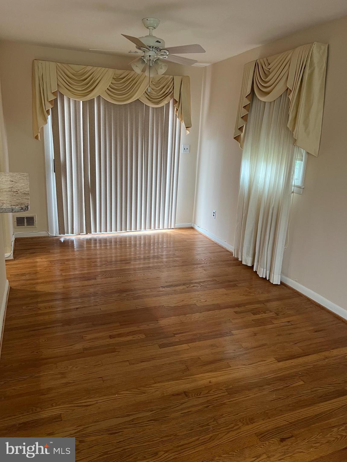 WOODBERRY FOREST - Residential