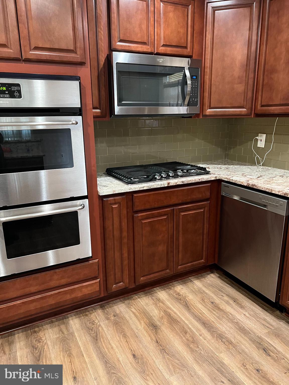 WOODBERRY FOREST - Residential