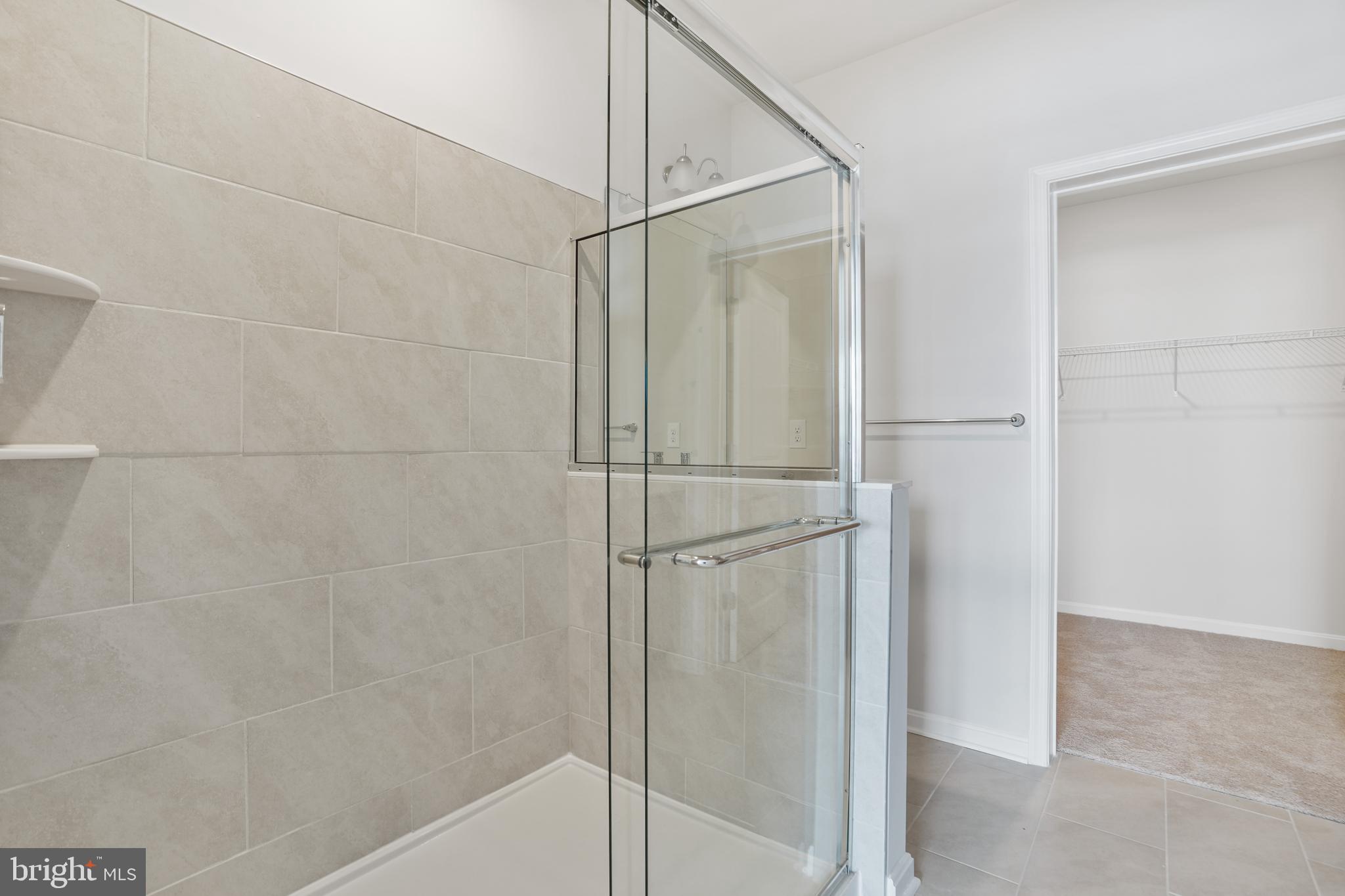 RENN QUARTER - Residential Lease