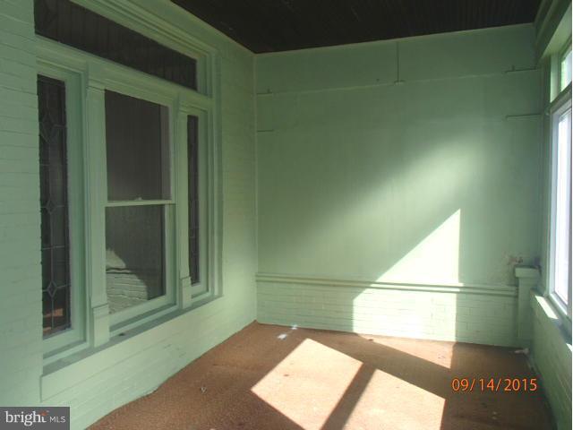 WINCHESTER - Residential