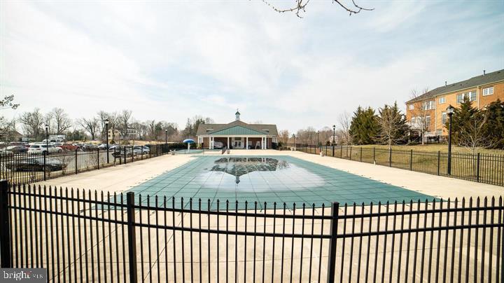 OAK CREEK CLUB GOLF COURSE - Residential