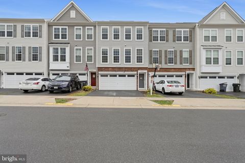 Photo of 9087 Connor House Road, MANASSAS, VA 20110 (MLS # VAPW2110898)