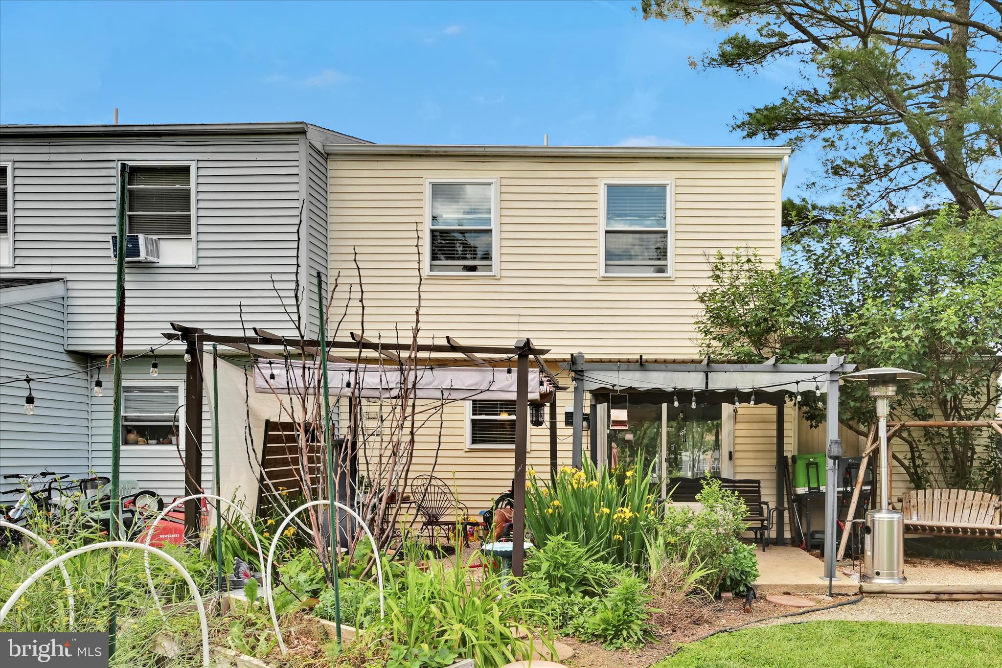 GEORGETOWN HILLS - Residential