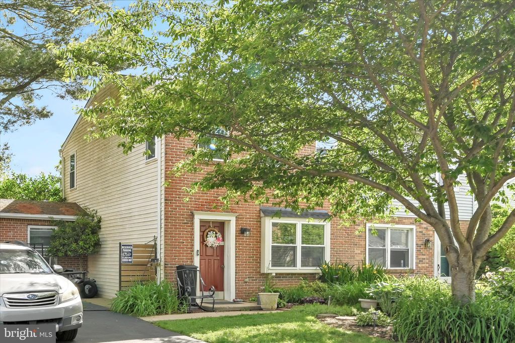 Photo of 1539 Manor Boulevard, LANCASTER, PA 17603 (MLS # PALA2089108)