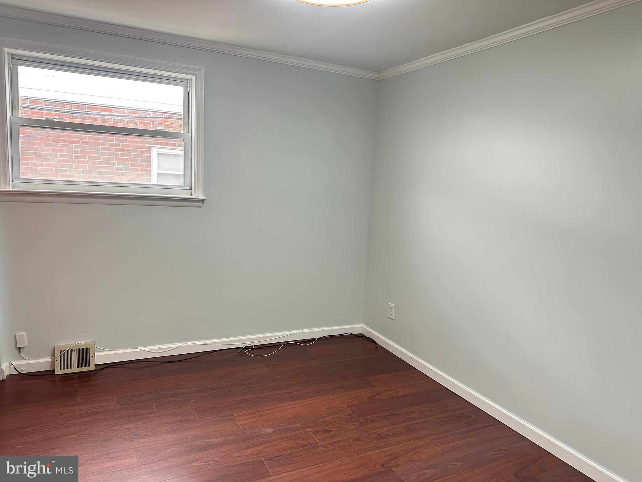 HOLME CIRCLE - Residential