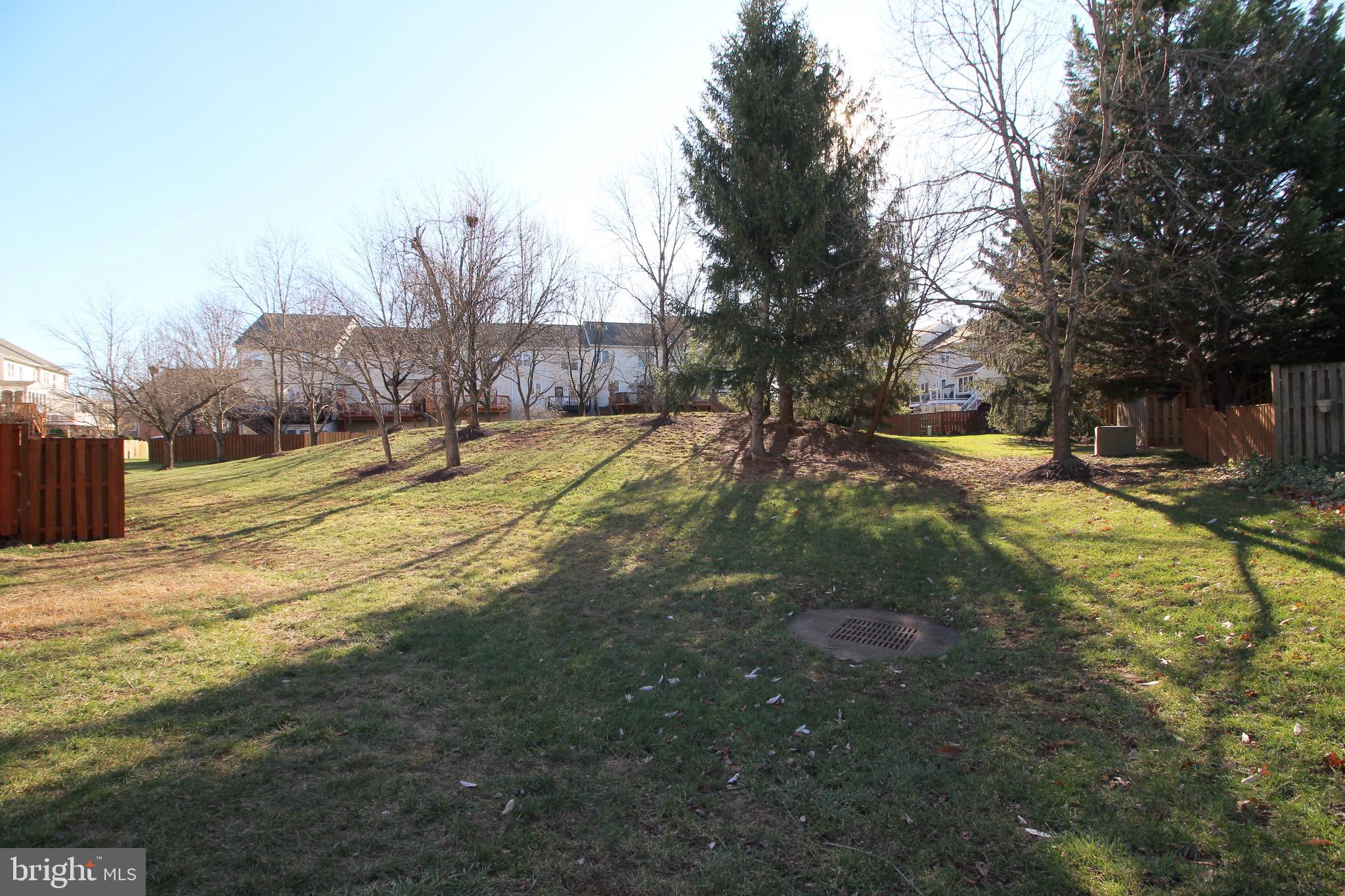 FARMWELL HUNT - Residential Lease