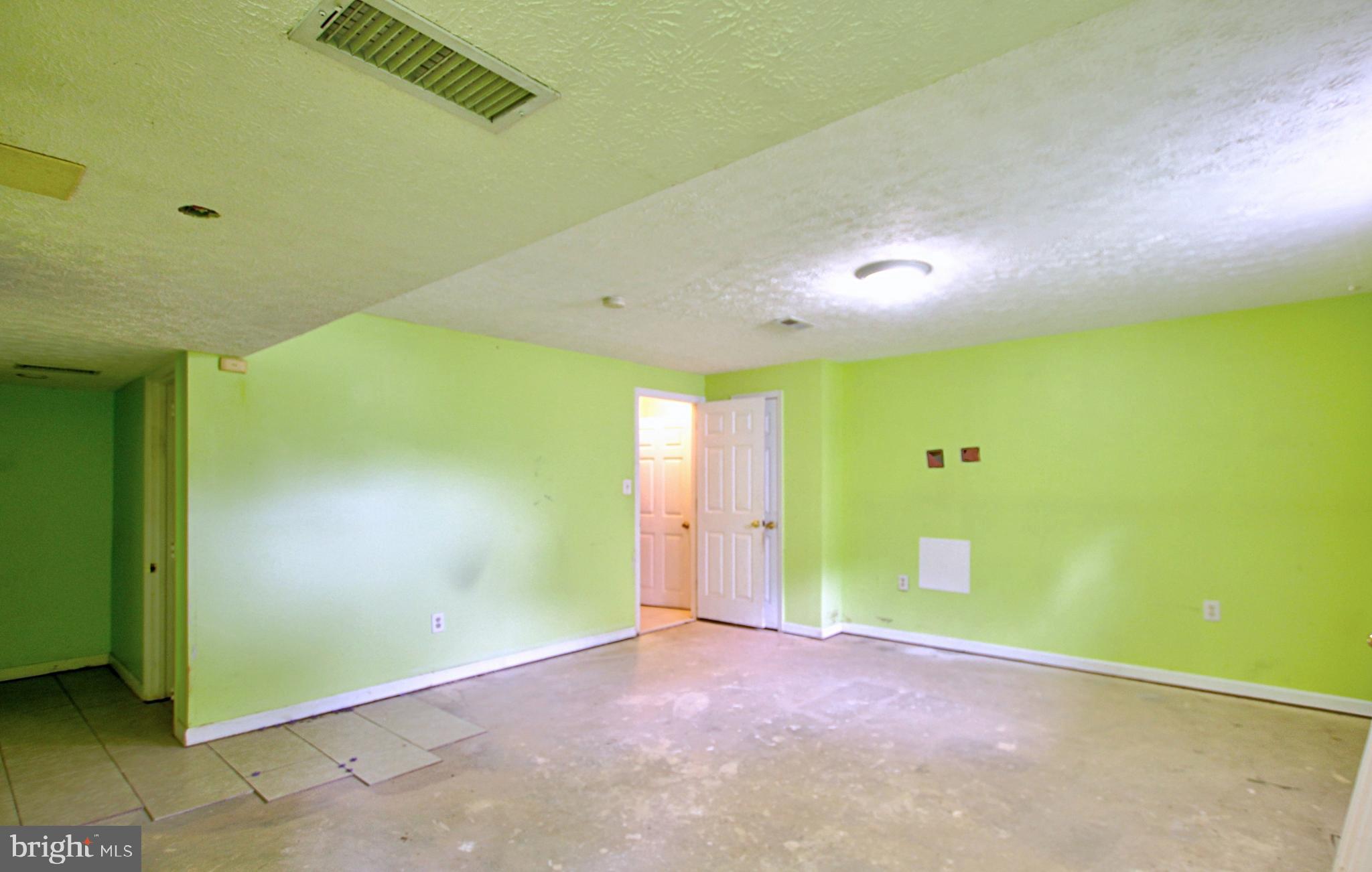 OLD FORT HILLS- PLAT 12 - Residential