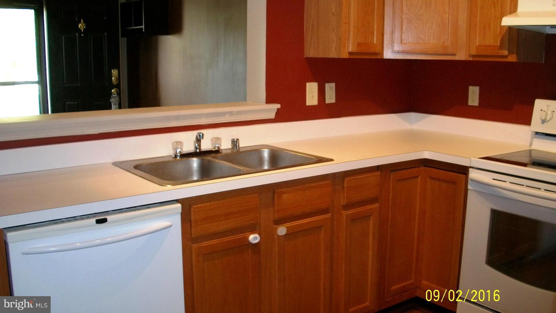 SEVEN OAKS - Residential Lease