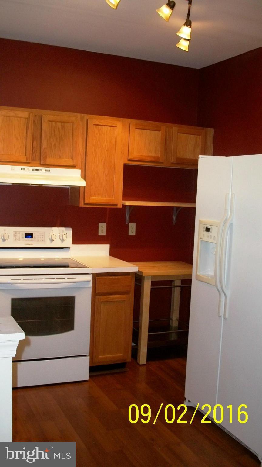 SEVEN OAKS - Residential Lease