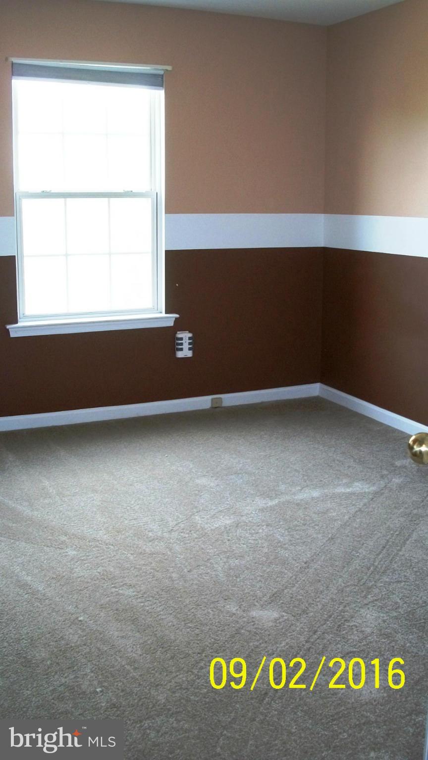 SEVEN OAKS - Residential Lease