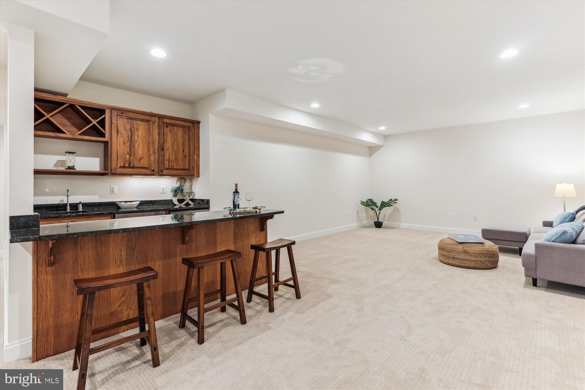 VIENNA HILLS - Residential