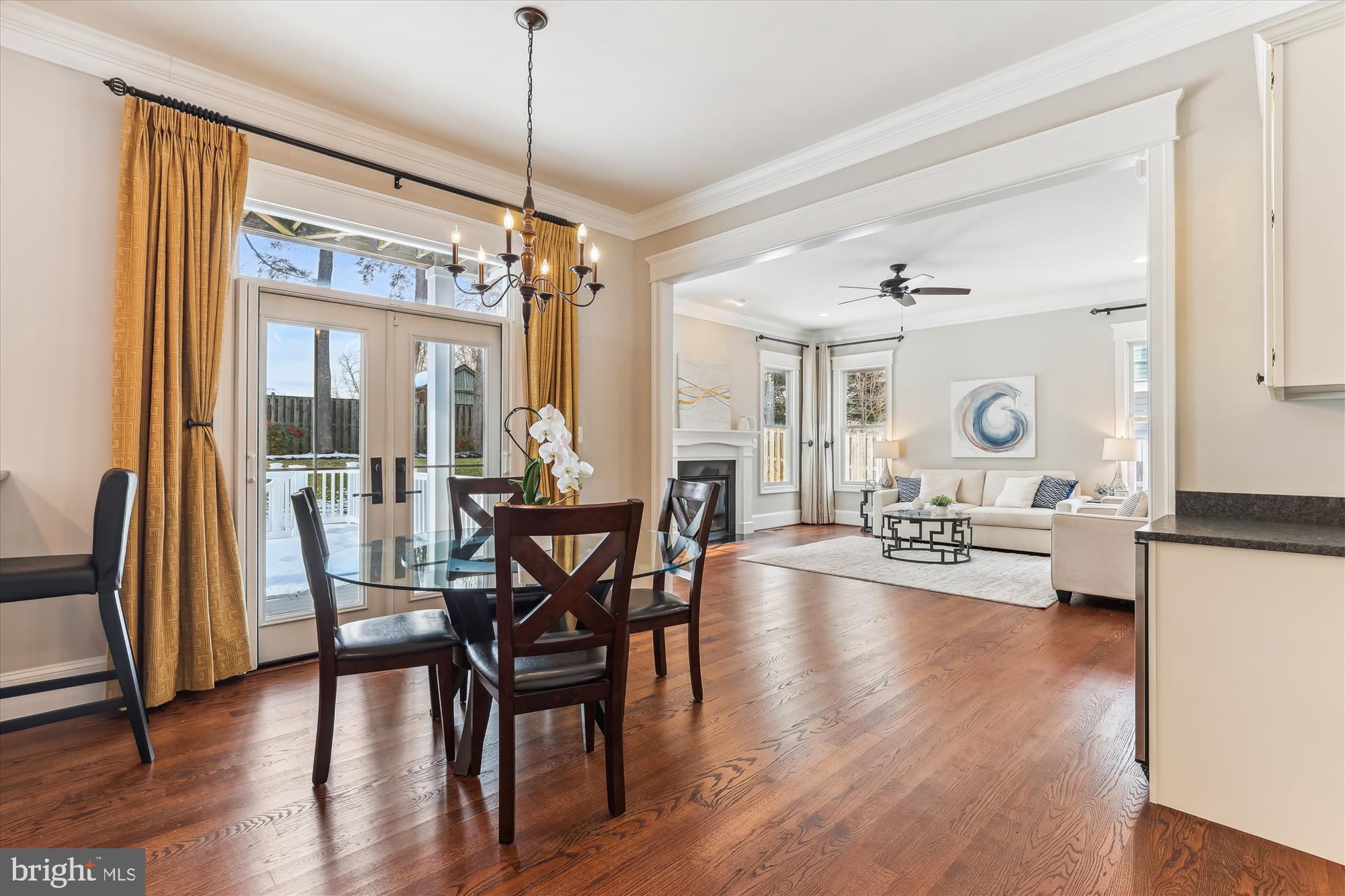 VIENNA HILLS - Residential