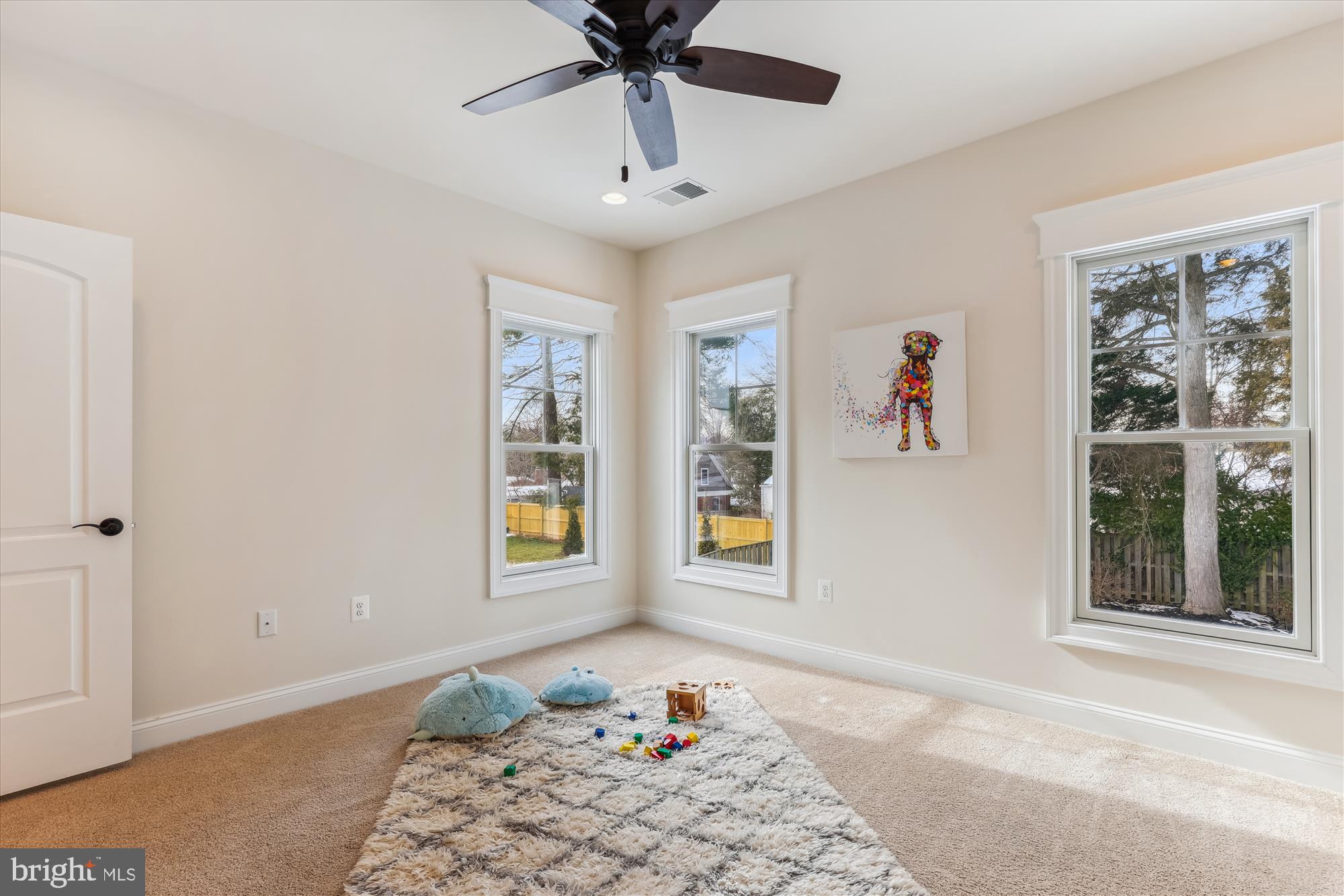 VIENNA HILLS - Residential