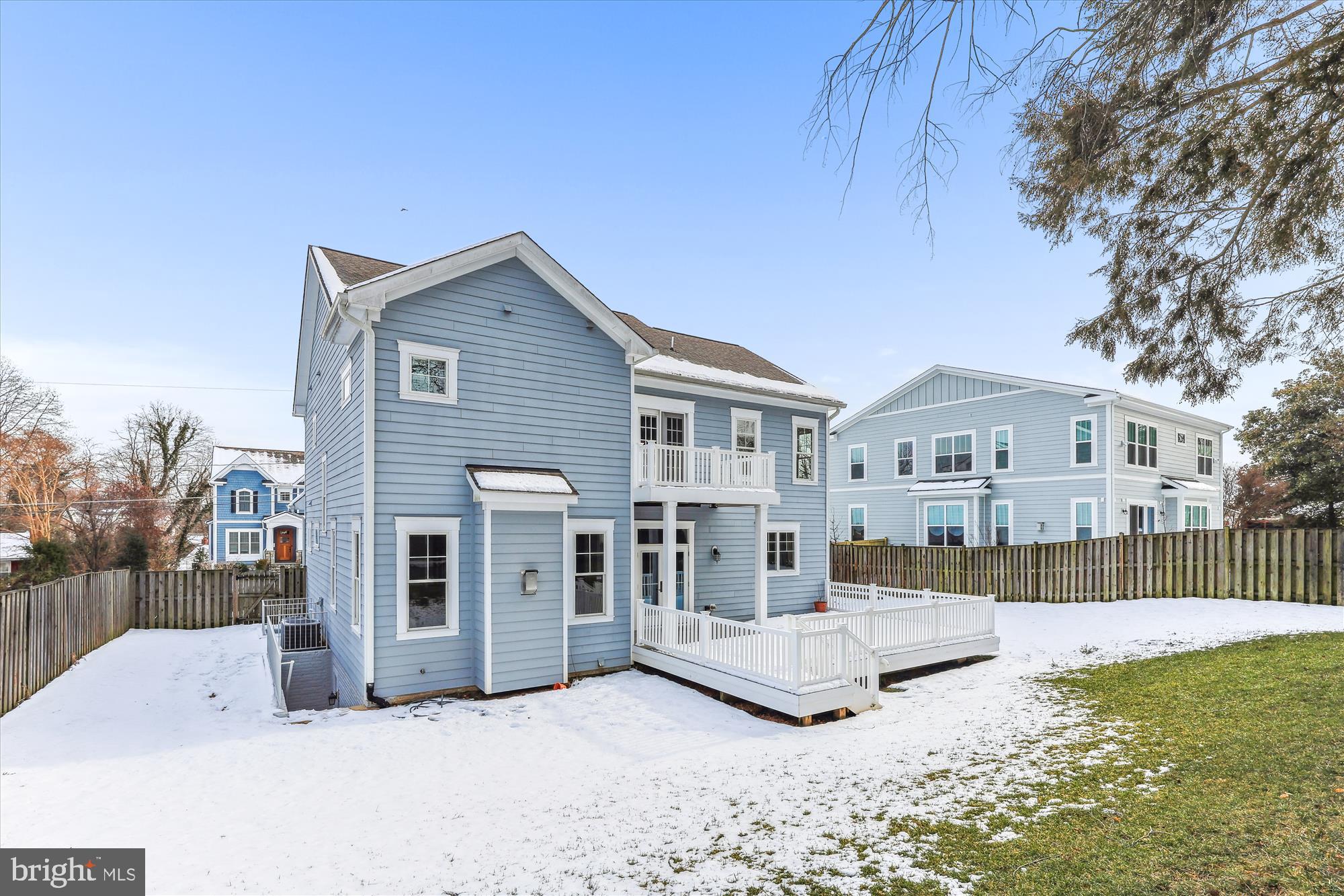 VIENNA HILLS - Residential