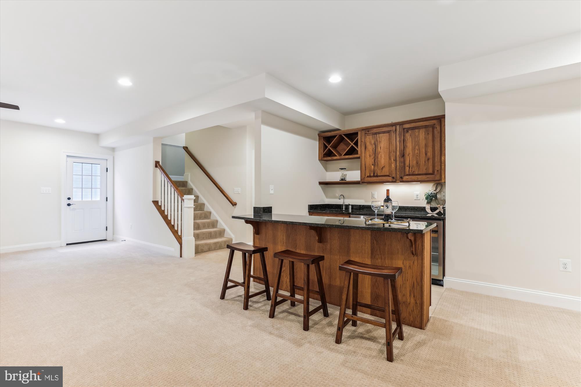 VIENNA HILLS - Residential