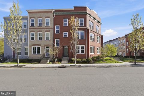 8923 QUARRY ROAD MANASSAS VA 20110