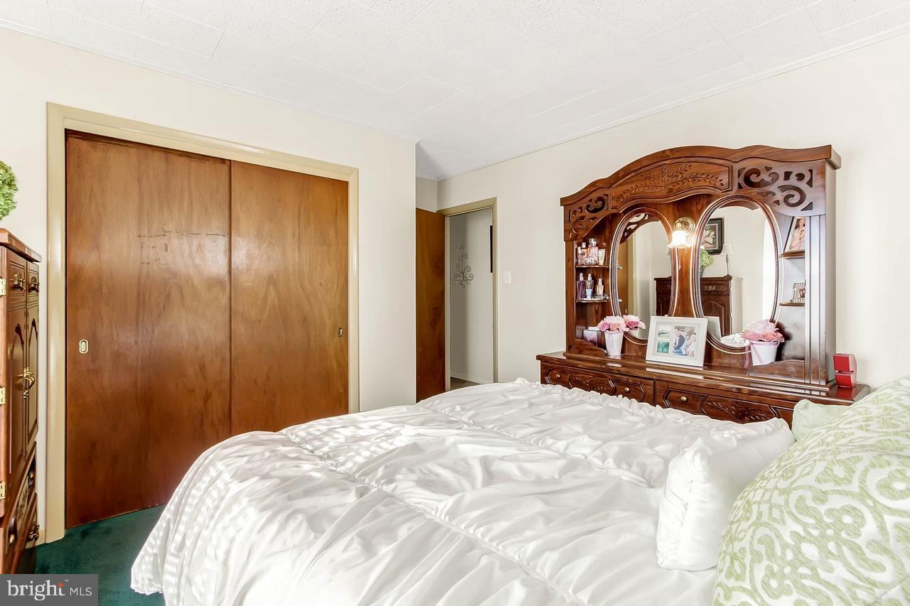 HIGHLAND AVENUE - Residential