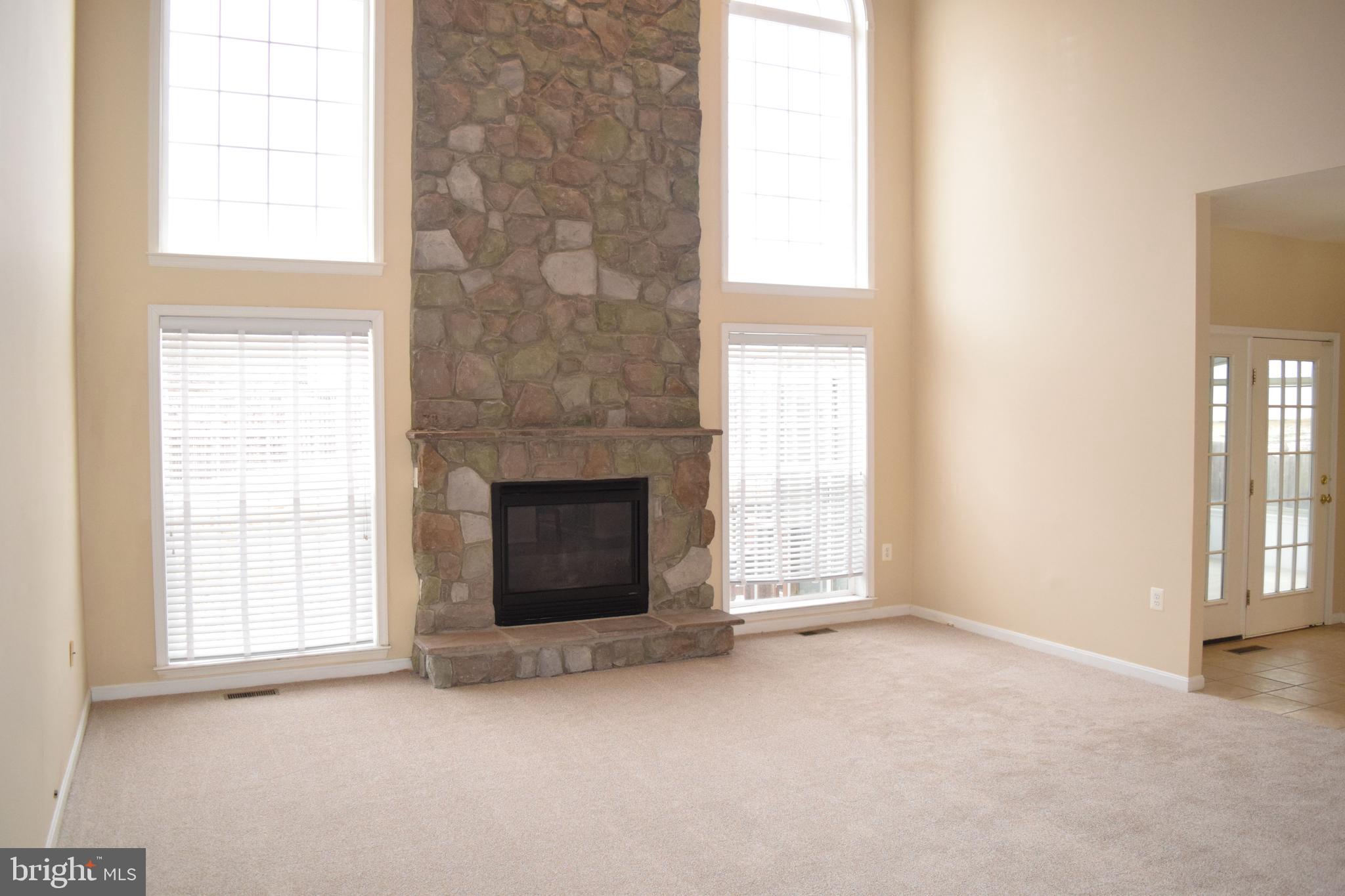 LYNNEHAVEN - Residential