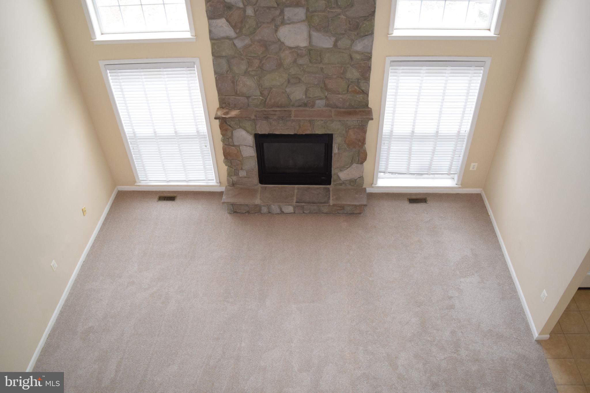 LYNNEHAVEN - Residential