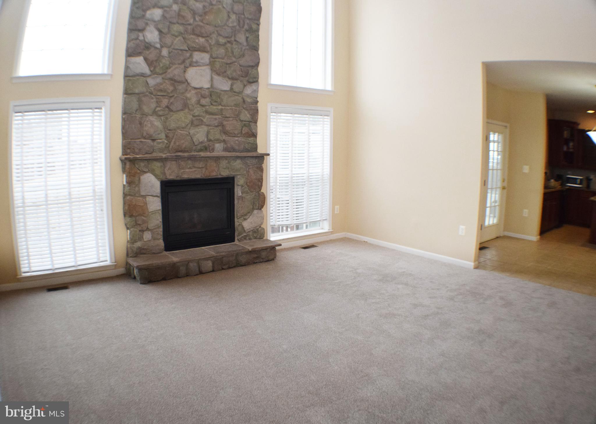 LYNNEHAVEN - Residential