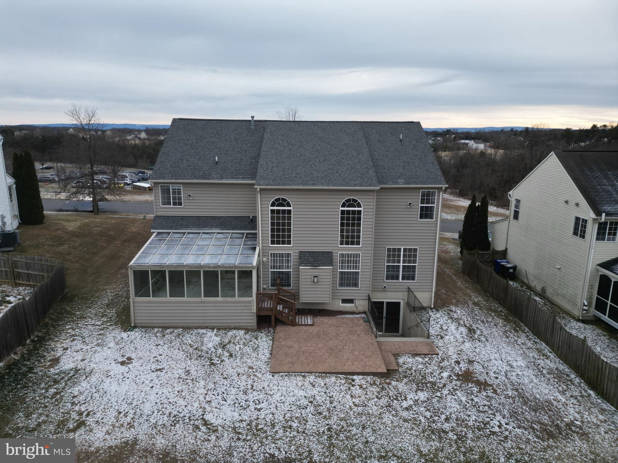 LYNNEHAVEN - Residential