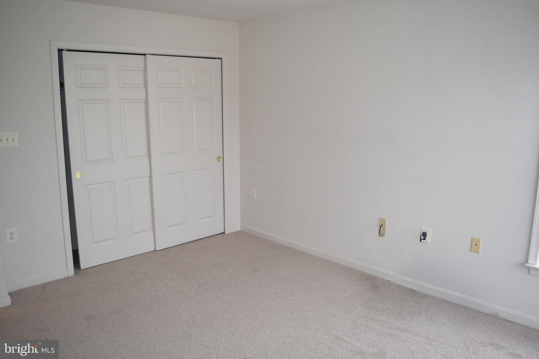 LYNNEHAVEN - Residential