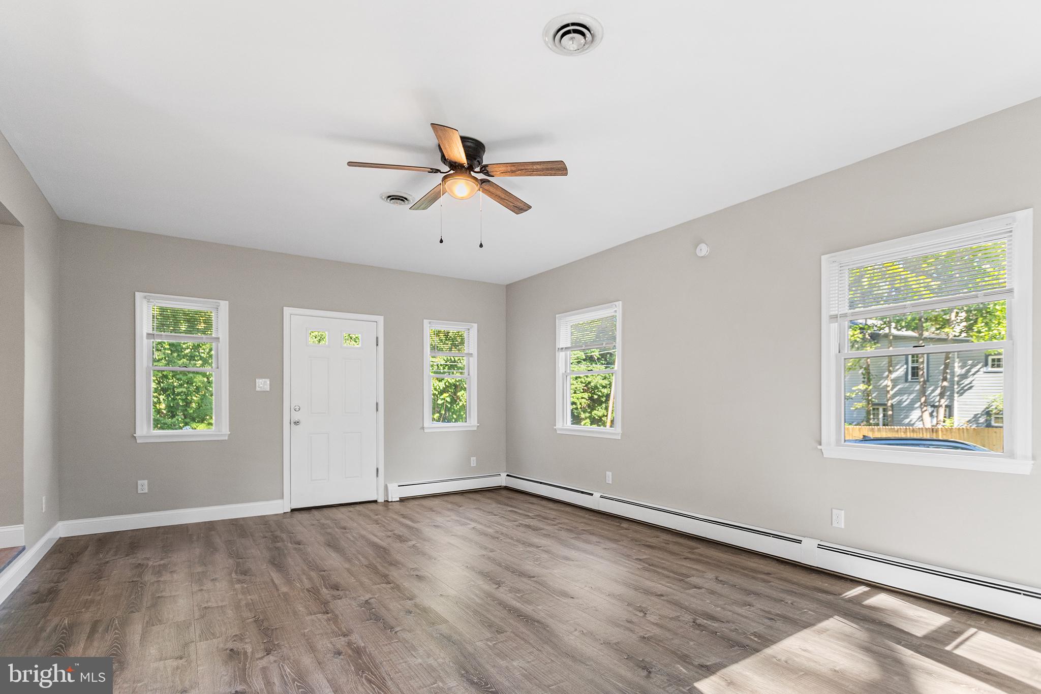 214 BARREN ROAD