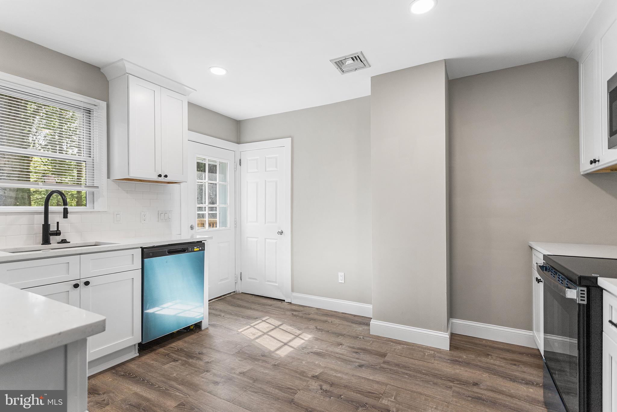 214 BARREN ROAD