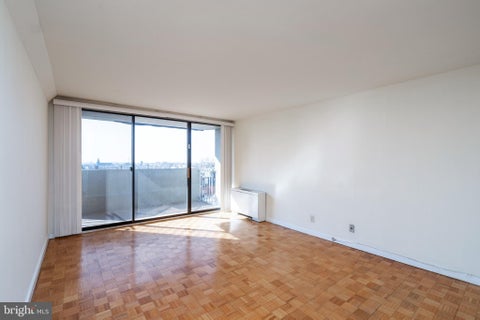 Condo For Rent - 224 W Rittenhouse Square #809<br/> PHILADELPHIA, PA 19103