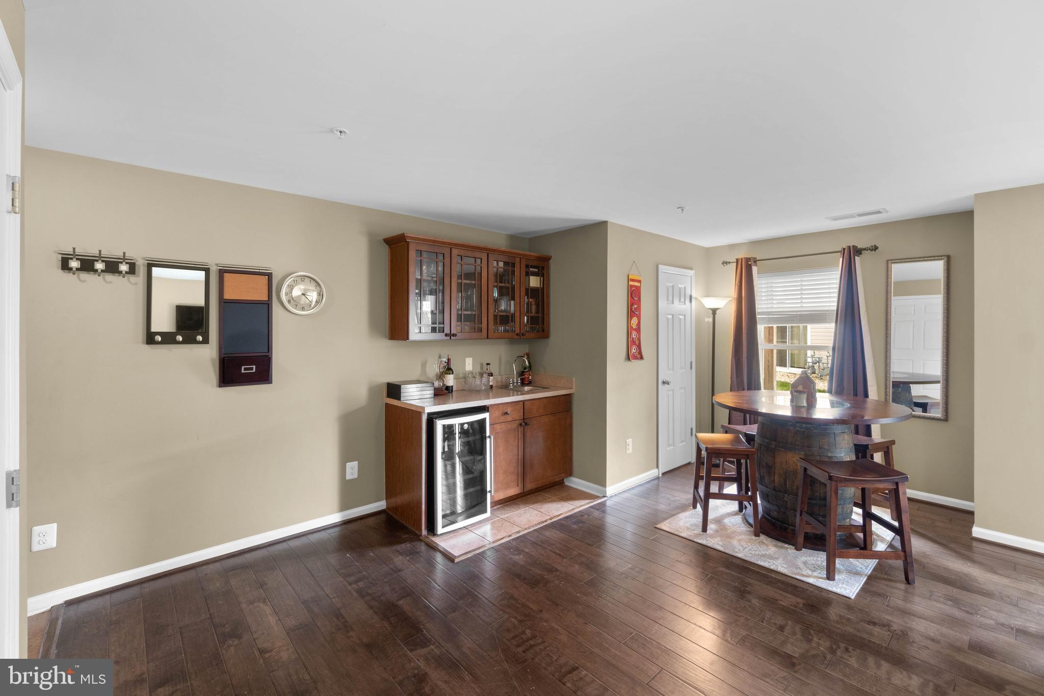 SUMMERWALK AT STONE RIDGE - Residential Lease