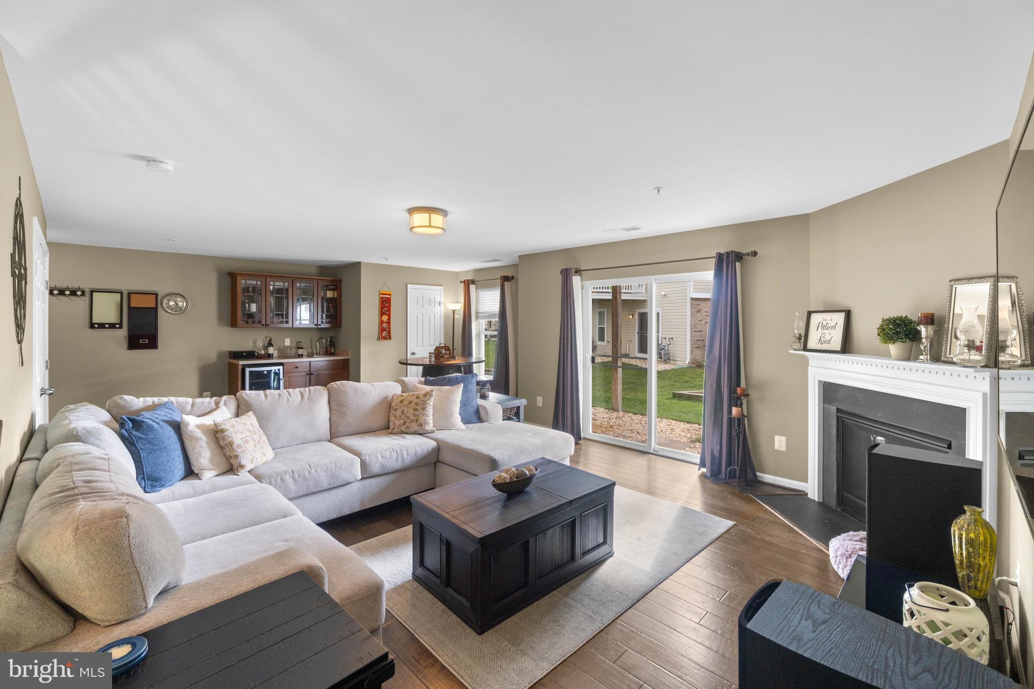 SUMMERWALK AT STONE RIDGE - Residential Lease