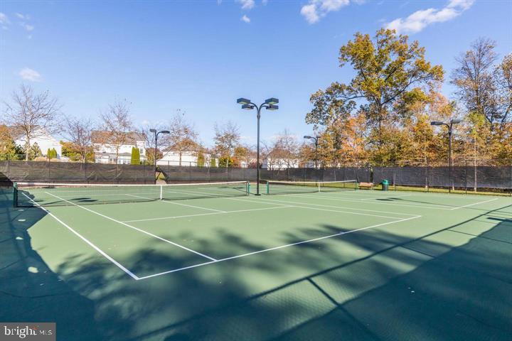 SUMMERWALK AT STONE RIDGE - Residential Lease