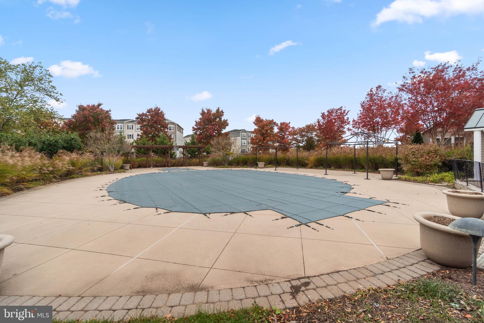 SUMMERWALK AT STONE RIDGE - Residential Lease