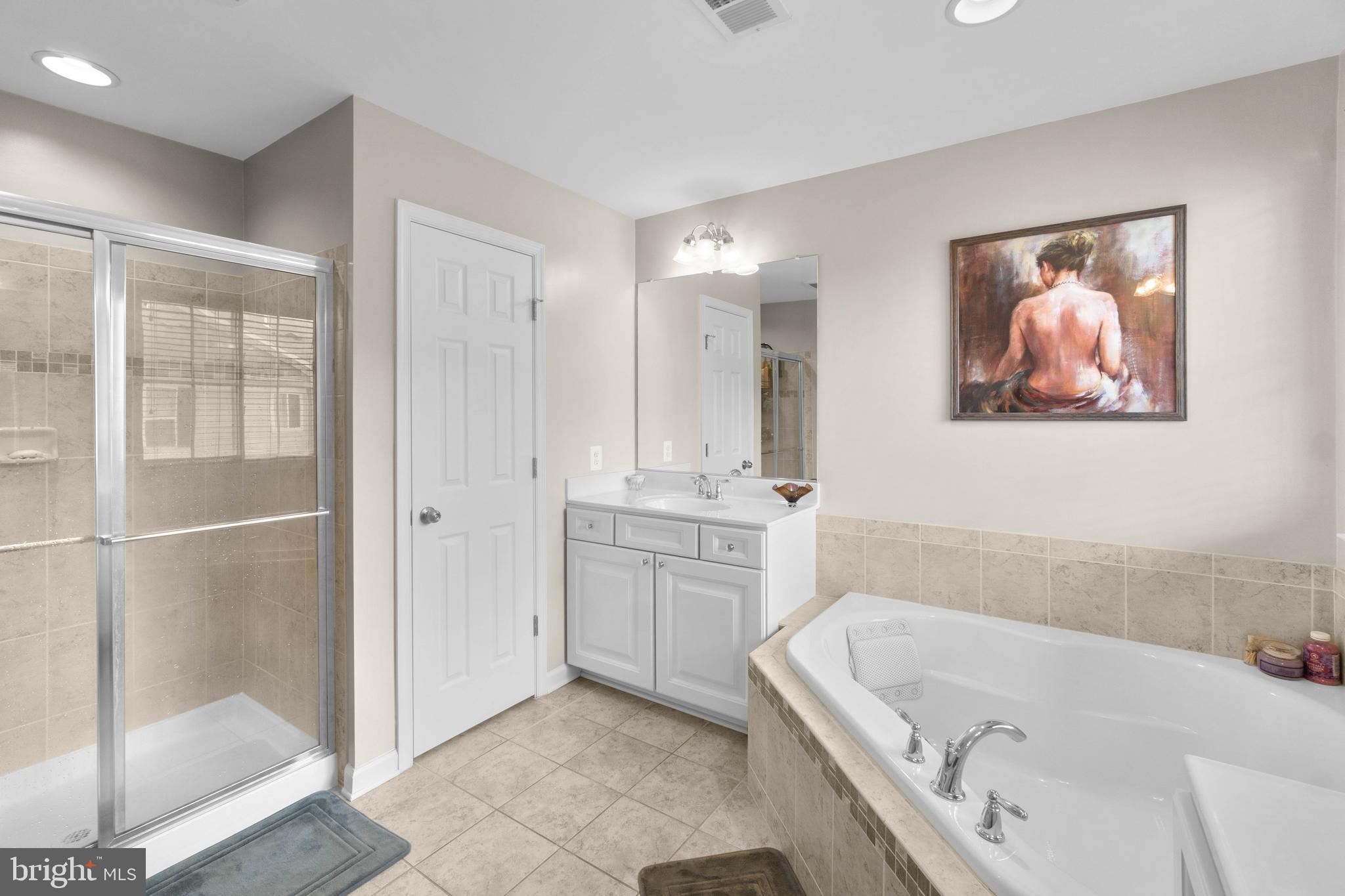 SUMMERWALK AT STONE RIDGE - Residential Lease