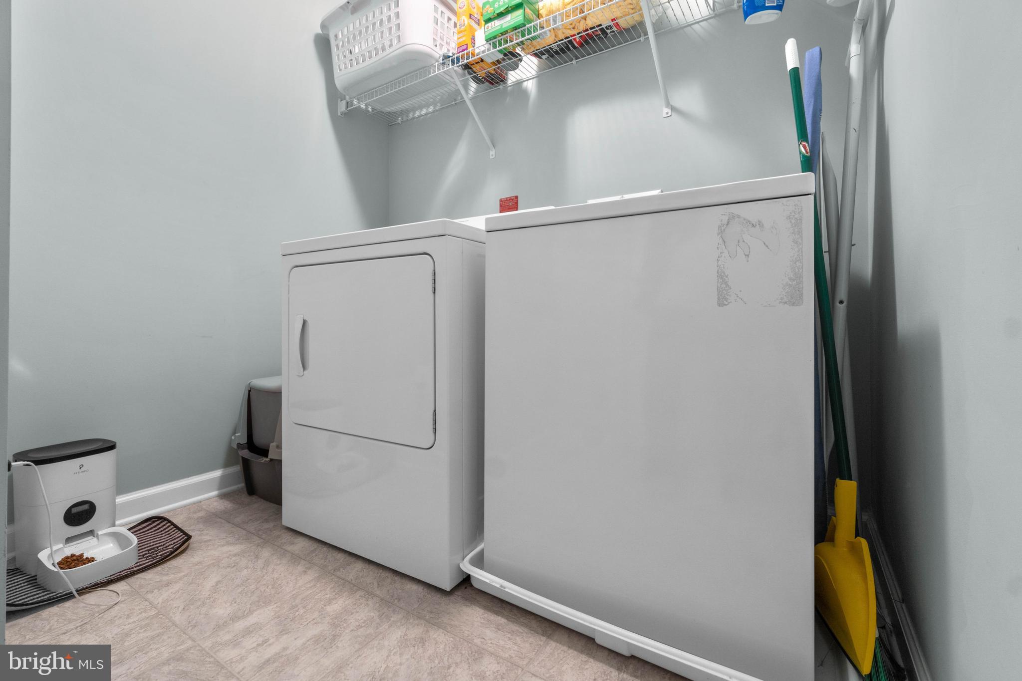 SUMMERWALK AT STONE RIDGE - Residential Lease