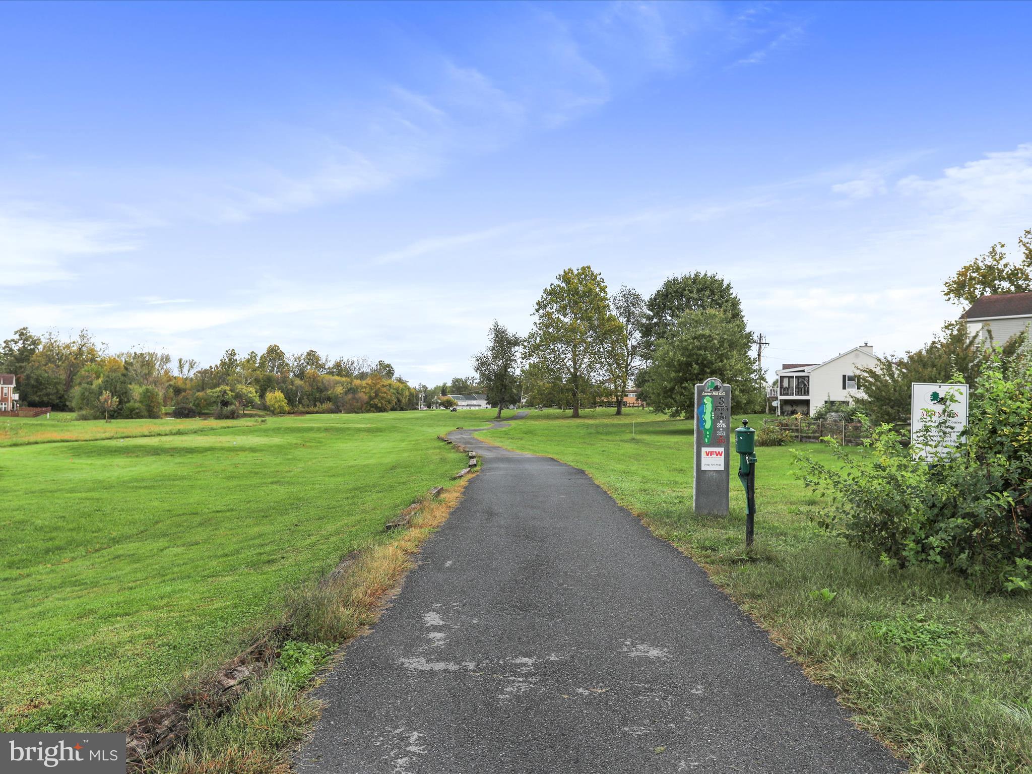 LOCUST HILL - Residential