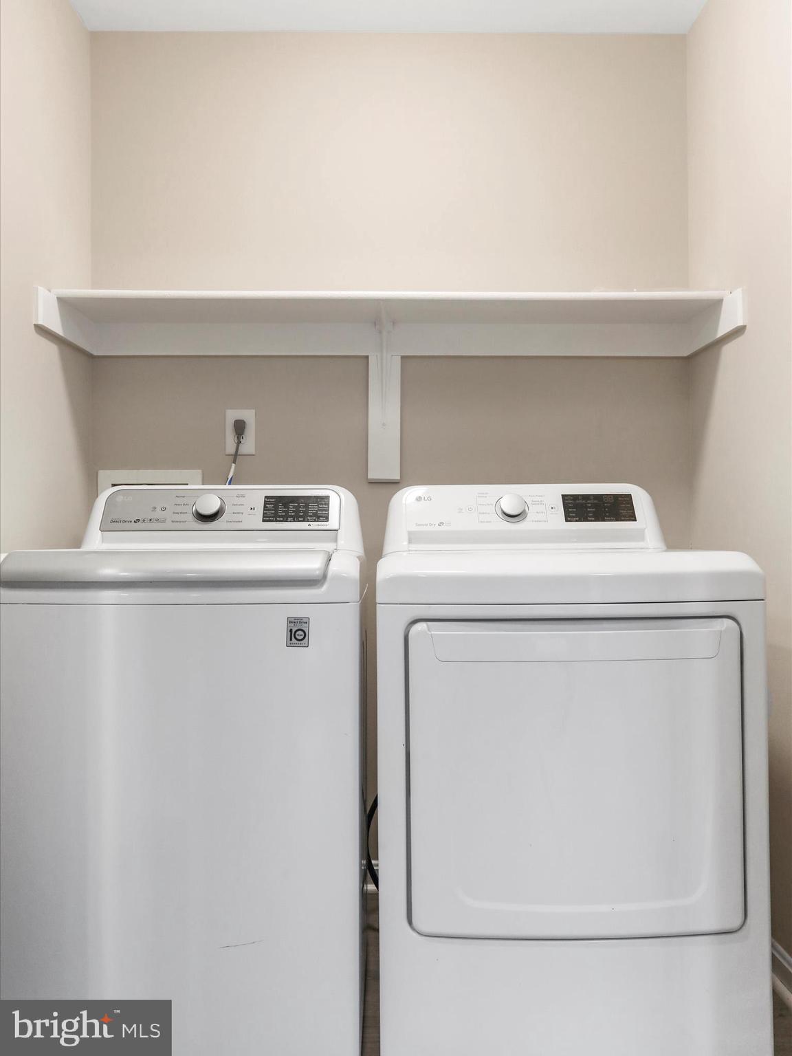 LOCUST HILL - Residential