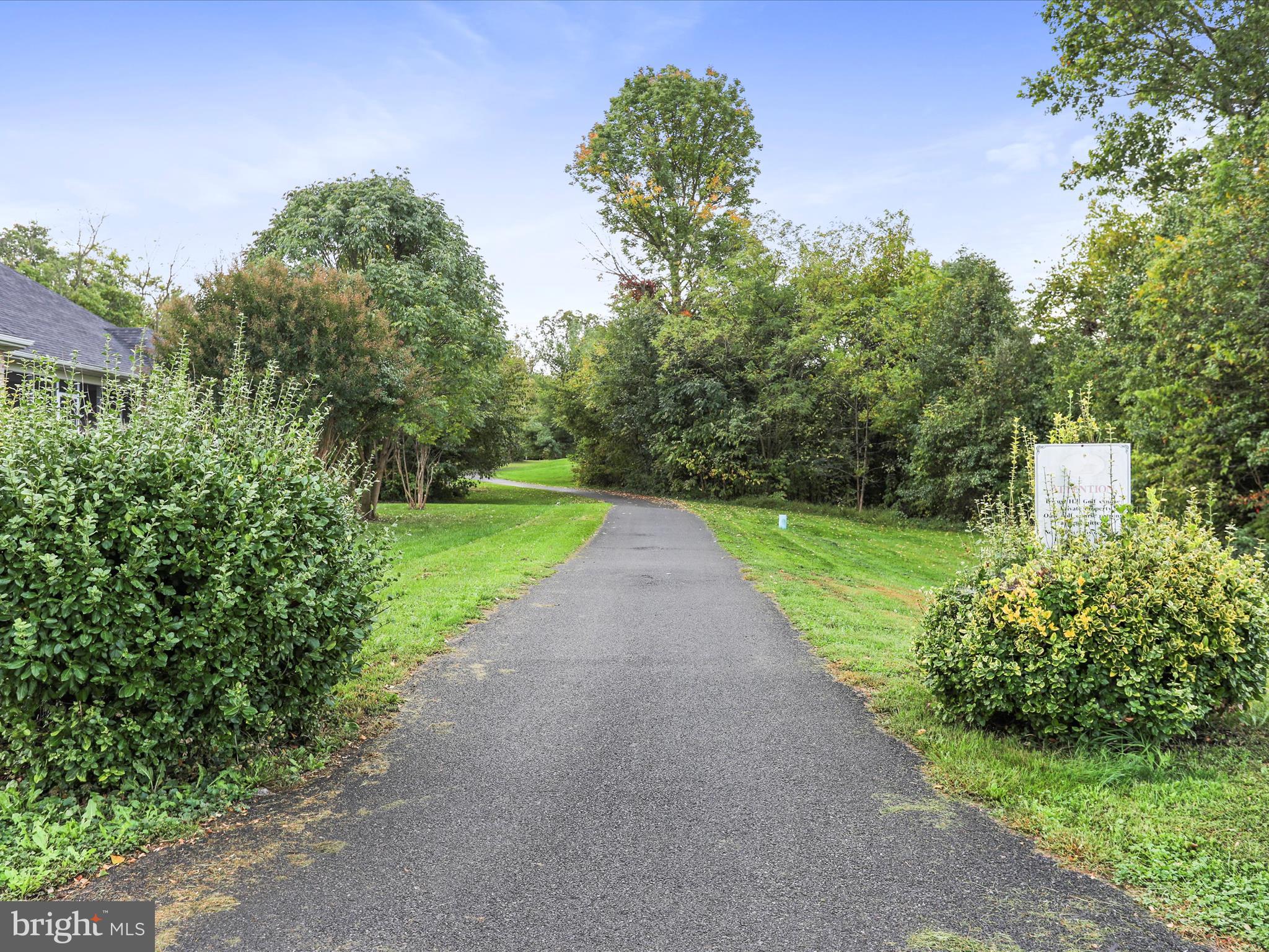 LOCUST HILL - Residential