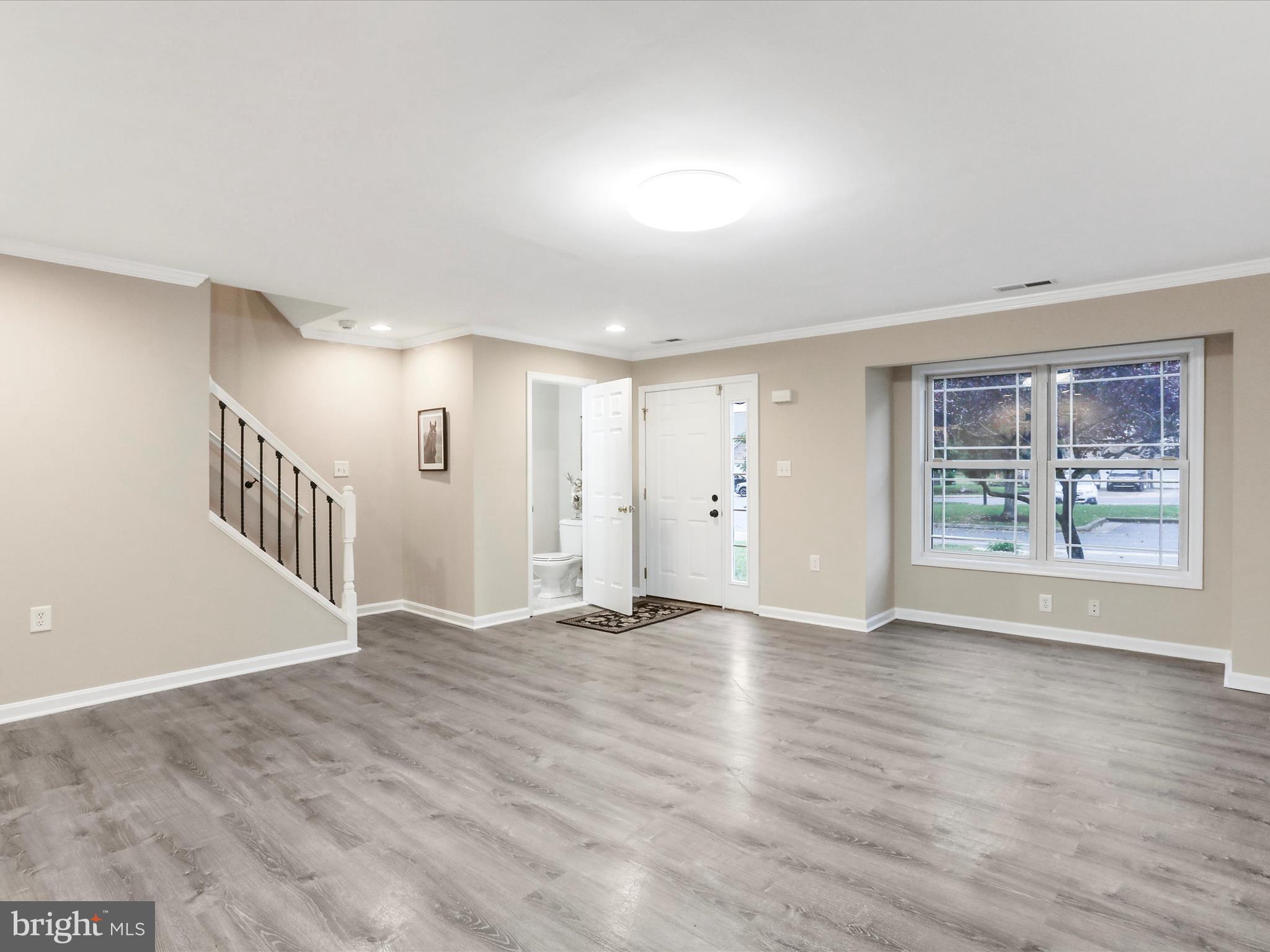 LOCUST HILL - Residential