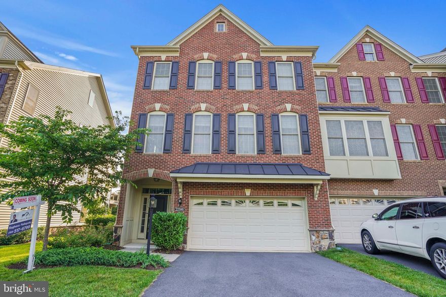 A Must See!! Stunning 3-level, 28 foot  wide, end-unit townhouse in a desirable Moorefield Green Community that backs to the woods. This home features: An oversized gourmet kitchen w/ a large island, upgraded Cabinetry incl. slow closing doors and drawers, S/S appliances, 4 beds, 4.5 baths (each bedroom has walk-in closet and an on-suite bathroom), huge recreation room/walkout basement with a full bath and plenty of storage, trex deck, energy efficient custom blinds, brand NEW hardwood floors on the main-level and 3rd level hallway. All within close proximity to future Silver Line Metro, major commuter routes, shopping and much more!!! ** Designer fixtures in breakfast, dining and master bedroom do not convey as part of home sale unless would like to be purchased separately. Please discuss further with listing agent **

Moorefield Station community offers Swimming pools, tot lots, fitness centers, tennis and basketball courts, clubhouses, walking trails.Minutes from the Silver metro, Loudoun County Parkway, Rt 50, Rt28, Rt 7, Ashburn Metro, Brambleton town center, One Loudoun, Dulles Airport, shopping and restaurants makes this a commuter's dream.Close to Brambleton town center, upcoming metro and Toll Road-267. Must See A+++