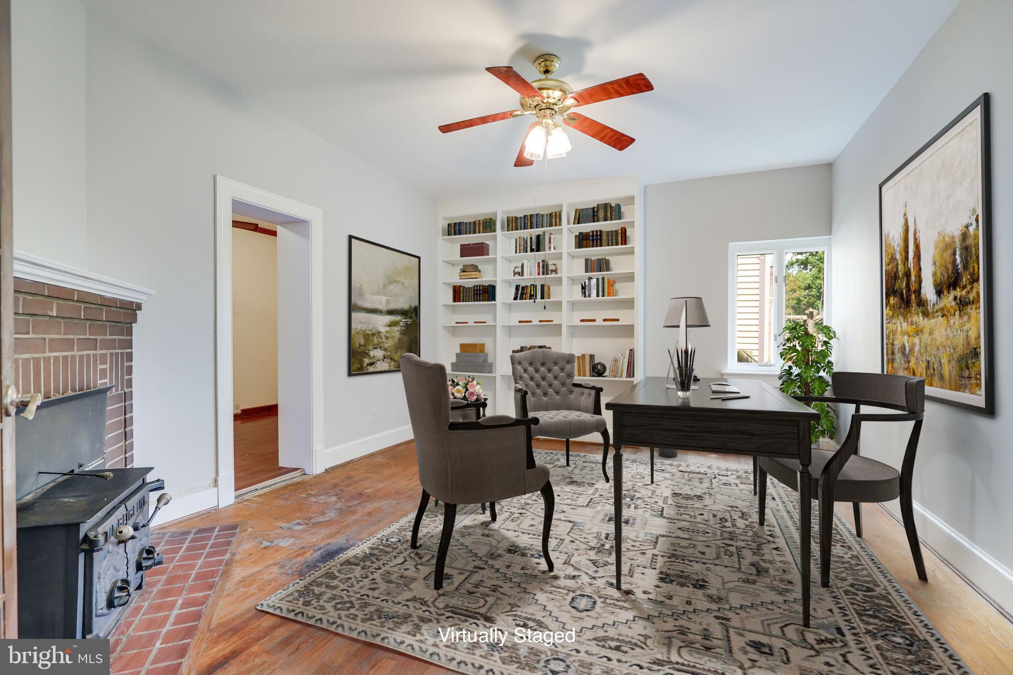 ARLINGTON RIDGE - Residential