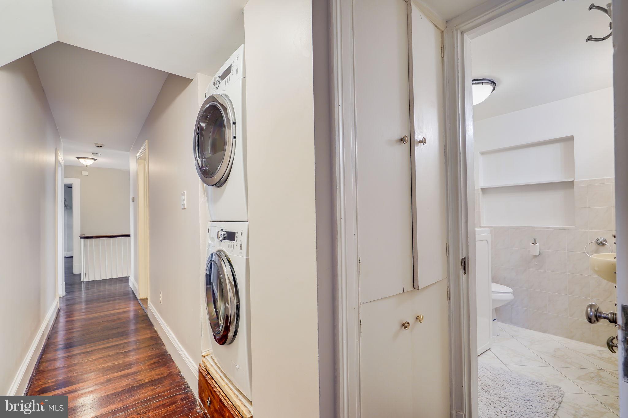 ARLINGTON RIDGE - Residential