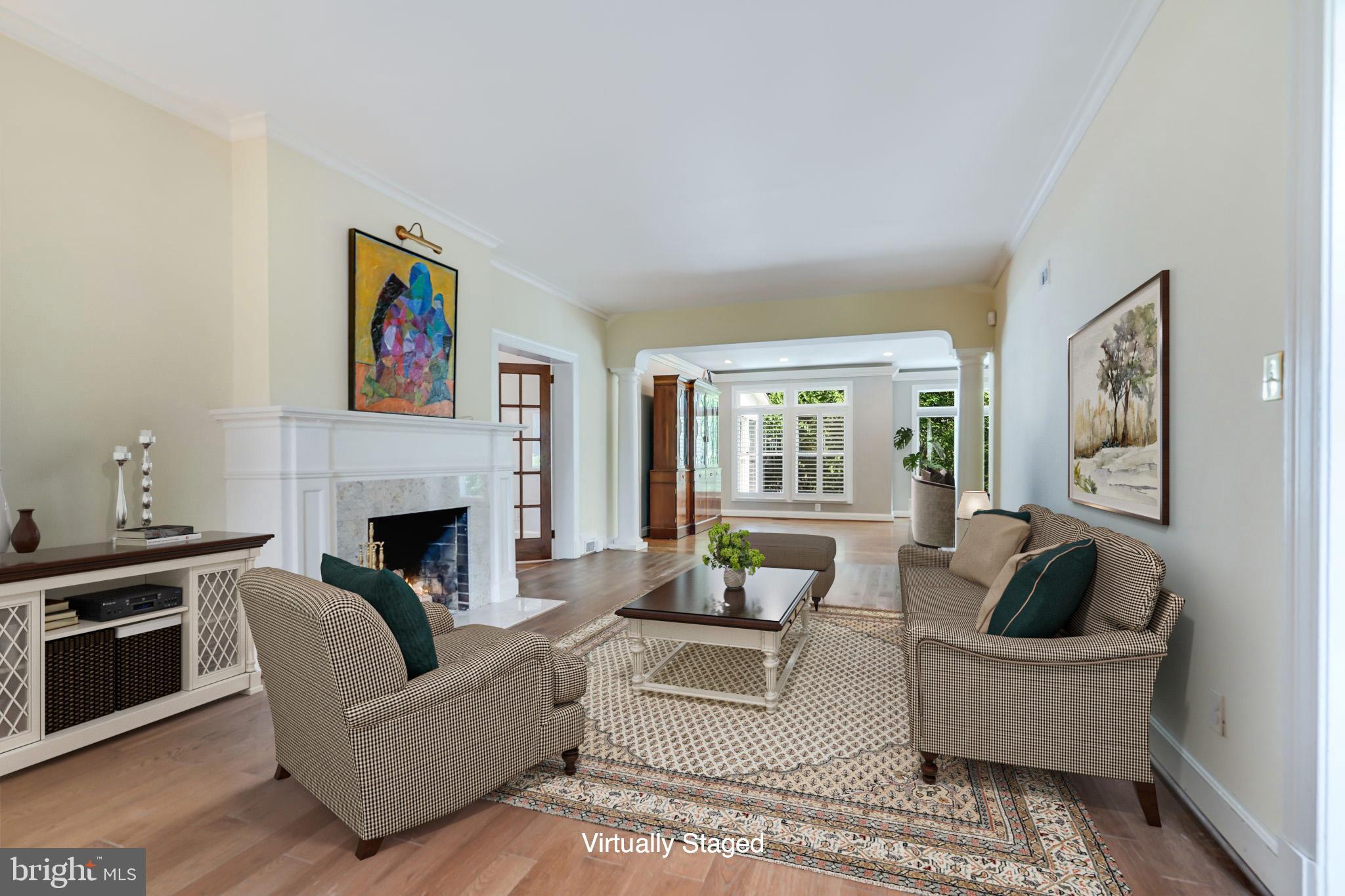 ARLINGTON RIDGE - Residential