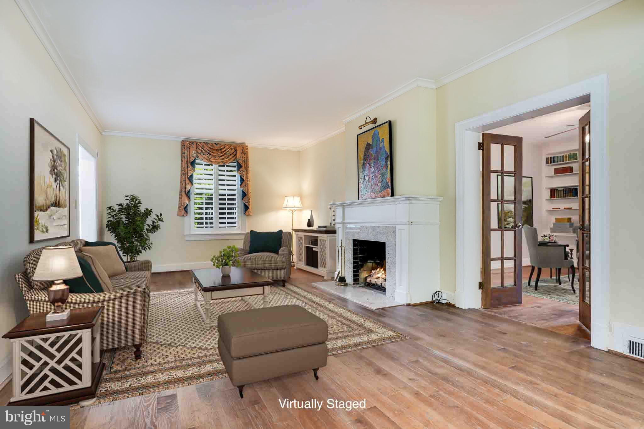 ARLINGTON RIDGE - Residential