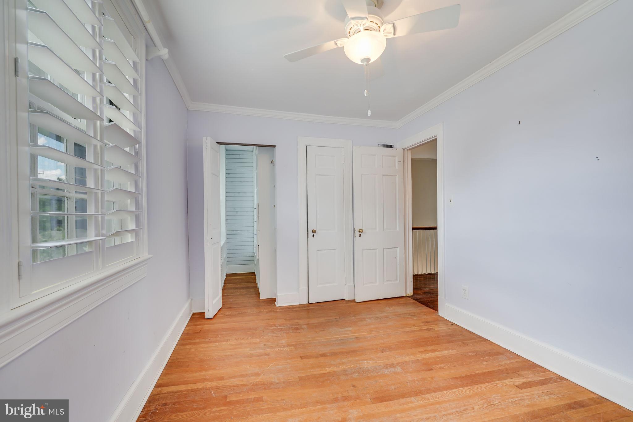 ARLINGTON RIDGE - Residential