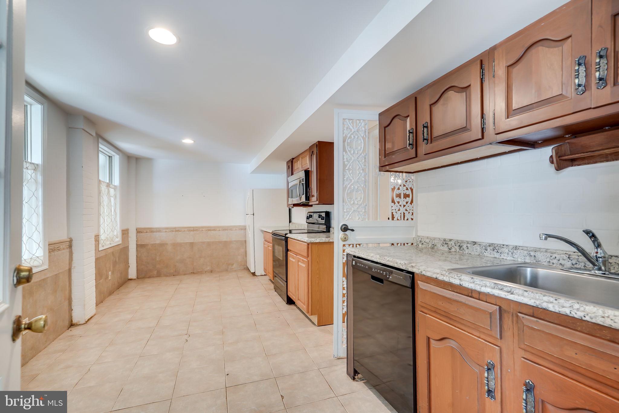 ARLINGTON RIDGE - Residential