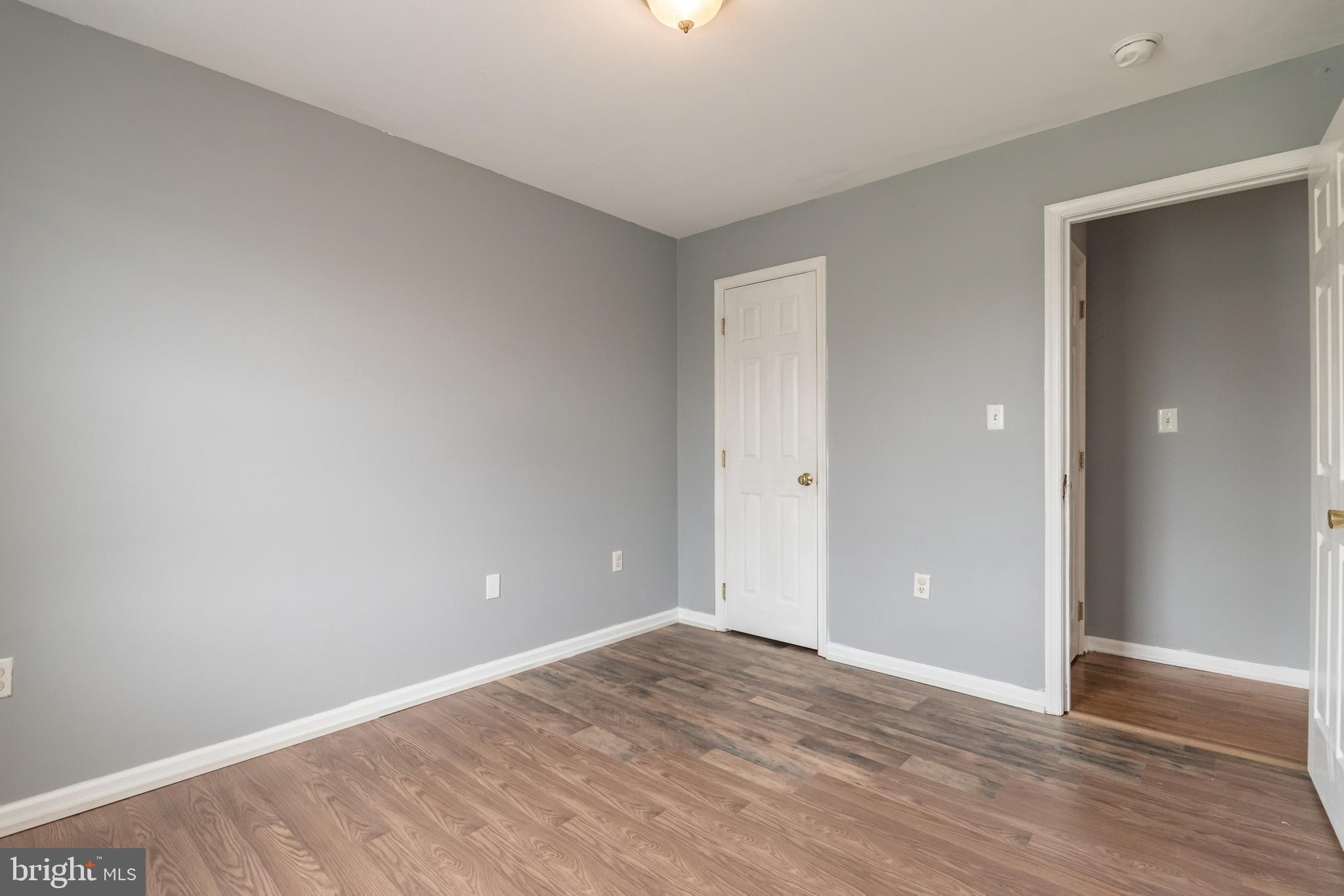 CLUBHOUSE MANOR - Residential